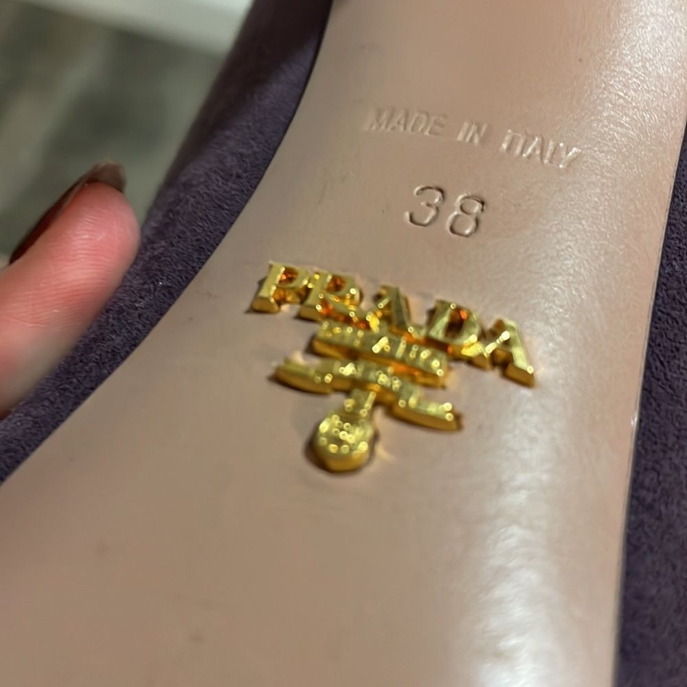 Prada Heels - Picture 8 of 10